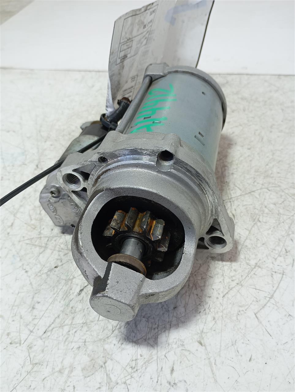 Part image 4