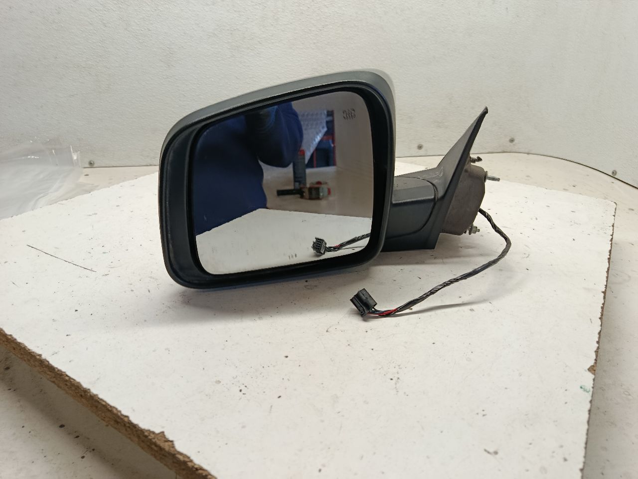 Part image 1