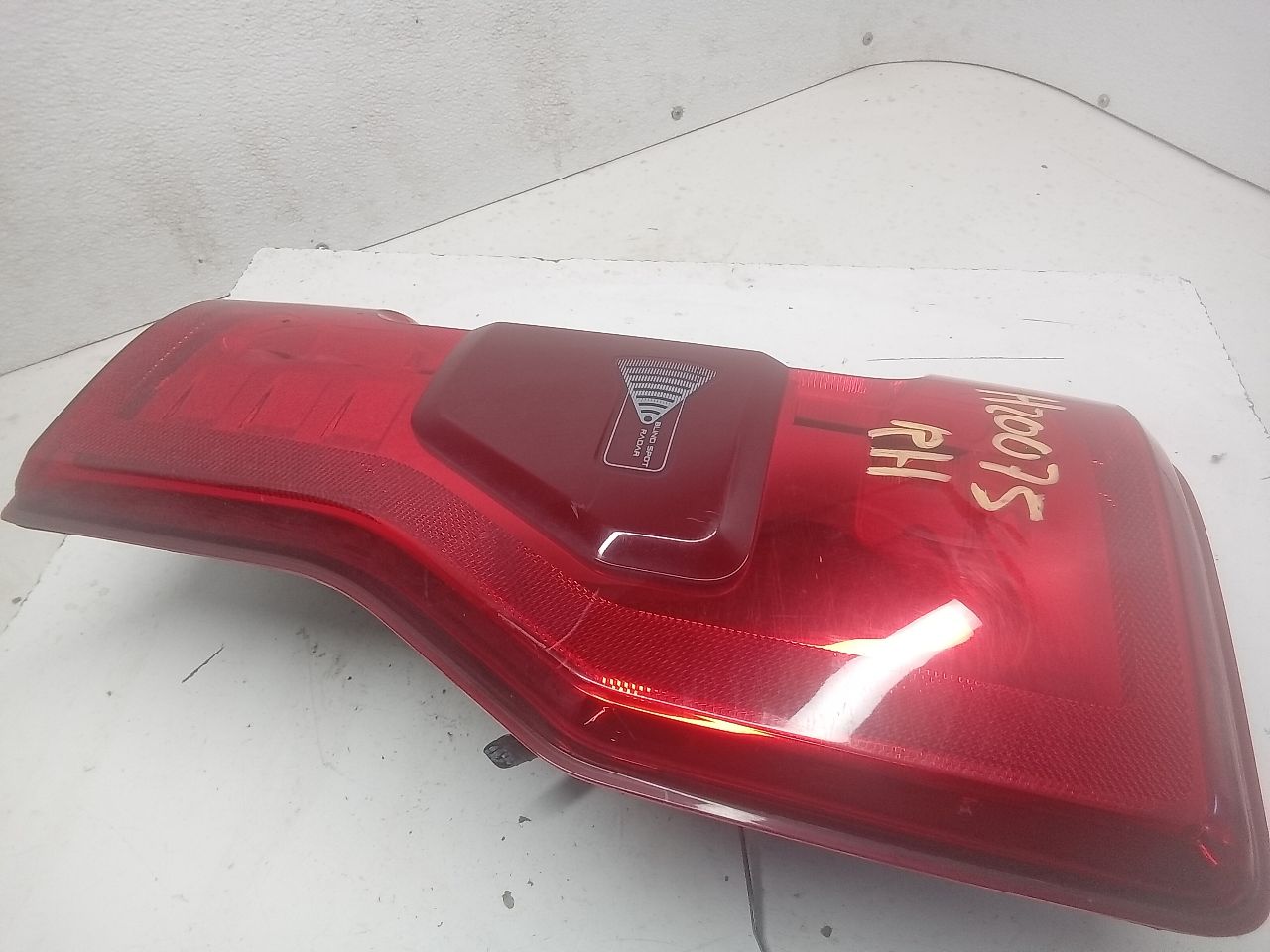 Part image 3