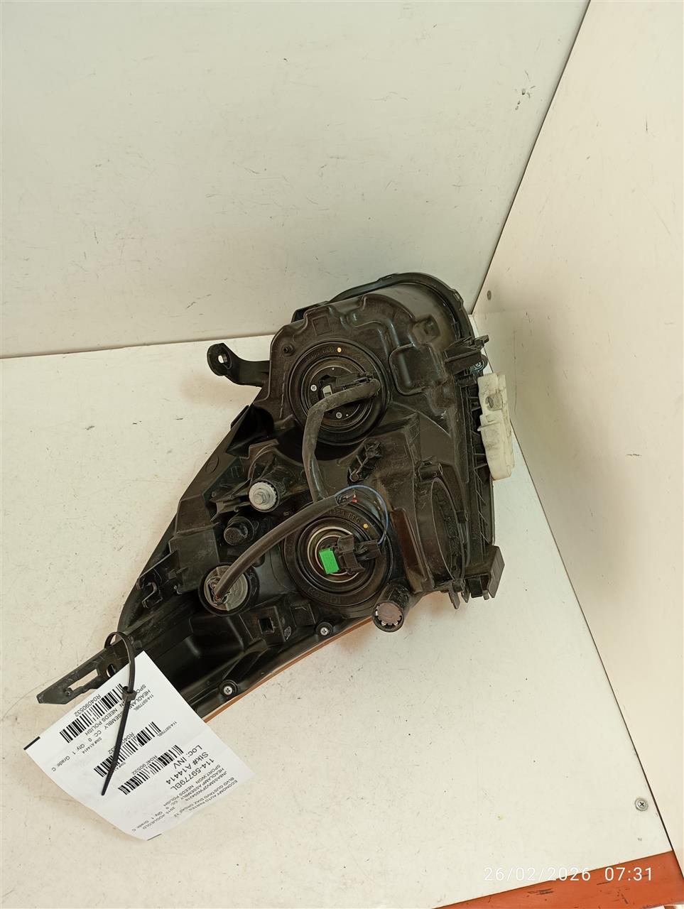 Part image 3