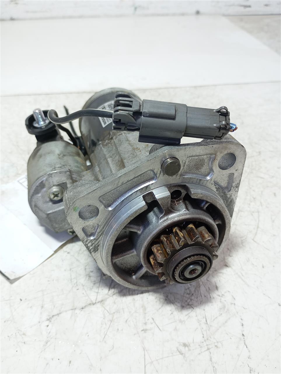Part image 4