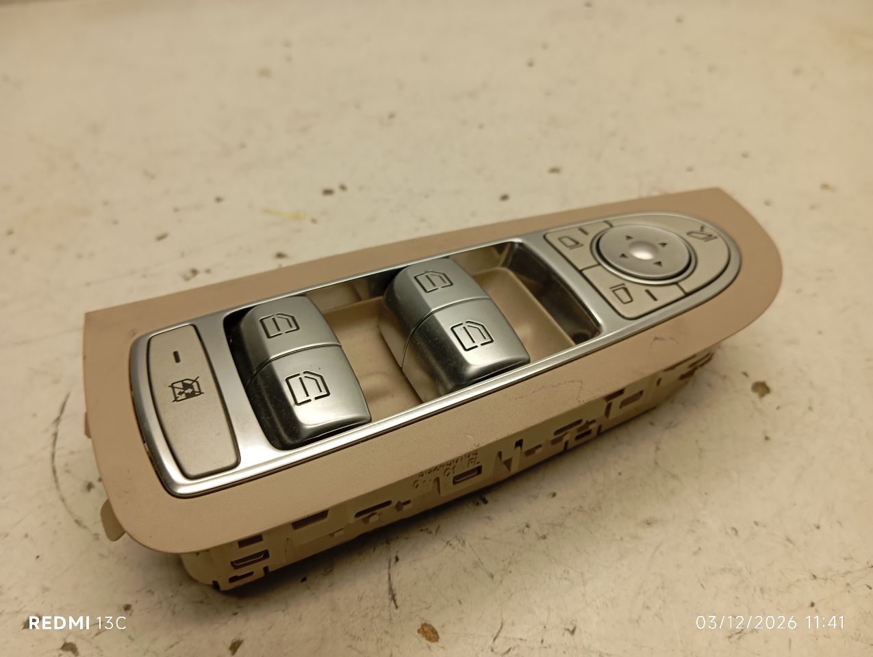 2017 Mercedes-Benz MERCEDES C-CLASS Front Door Switch
