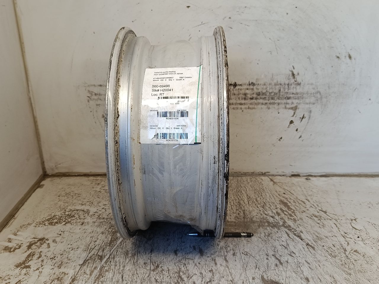 2007 Toyota CAMRY Wheel