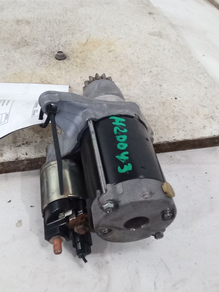Part image 4