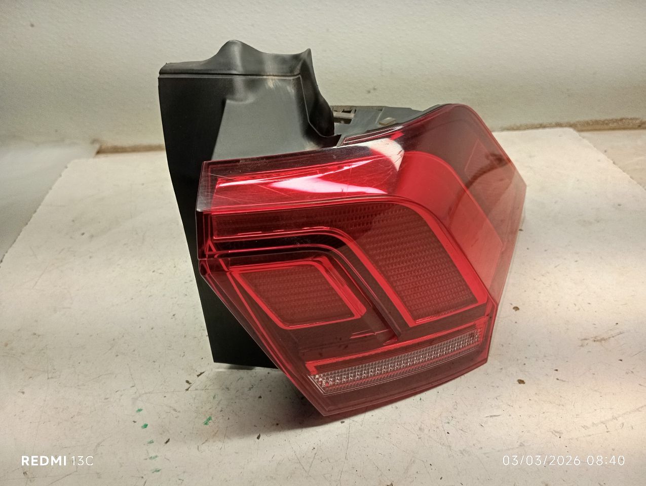 2018 Volkswagen TIGUAN Tail Lamp