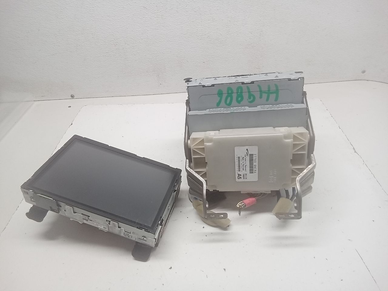 Part image 3