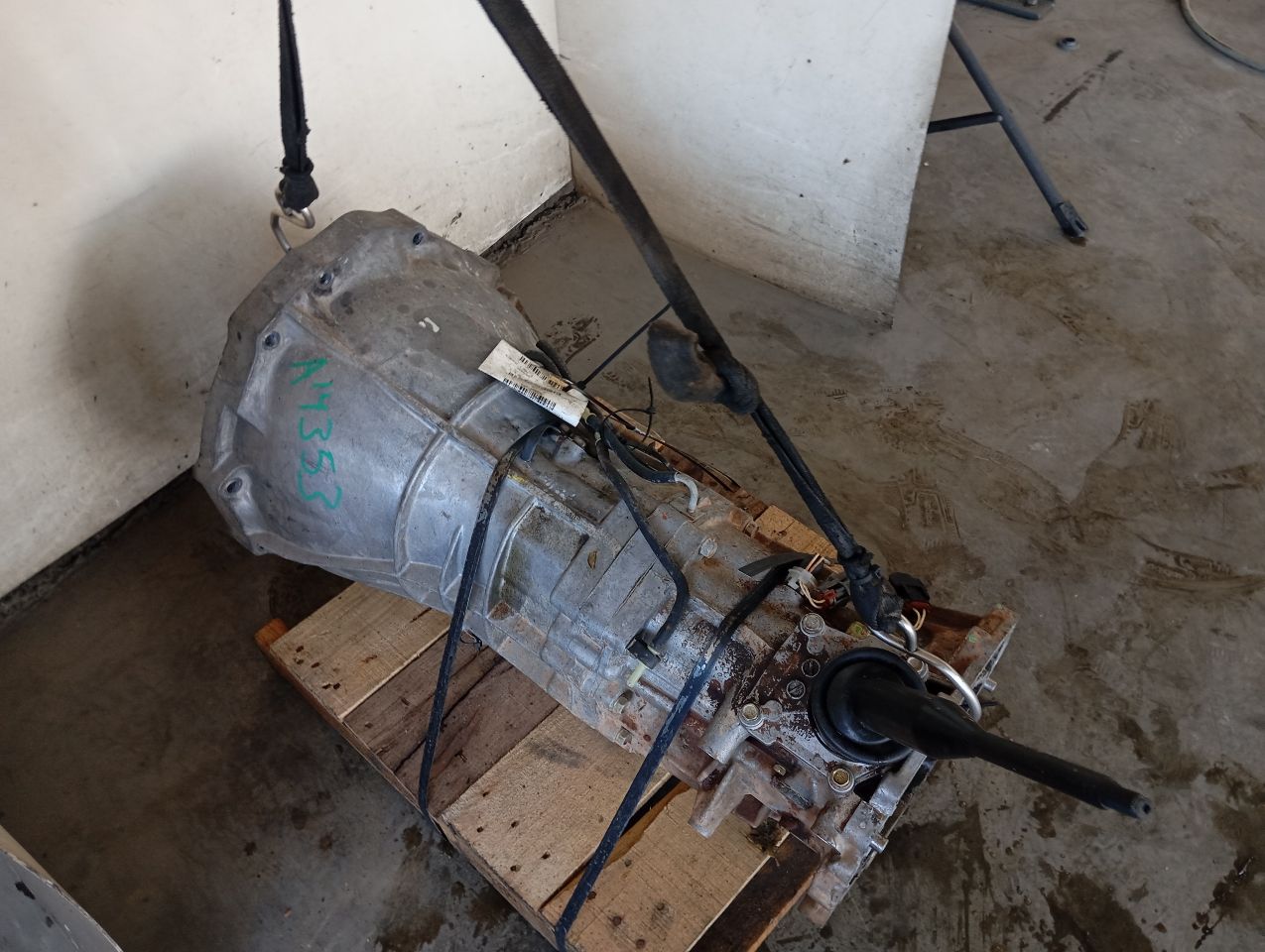 Part image 4