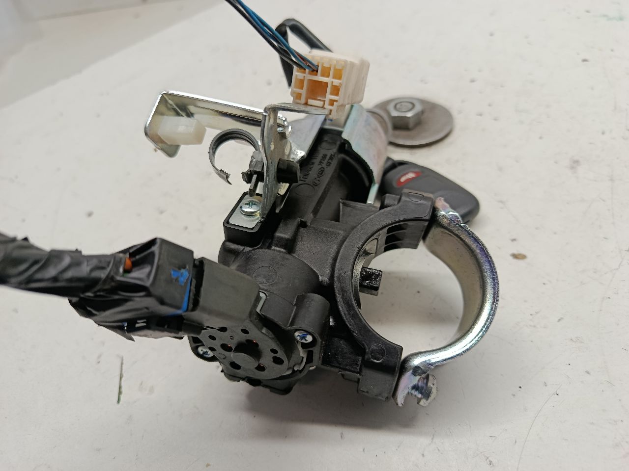 Part image 3