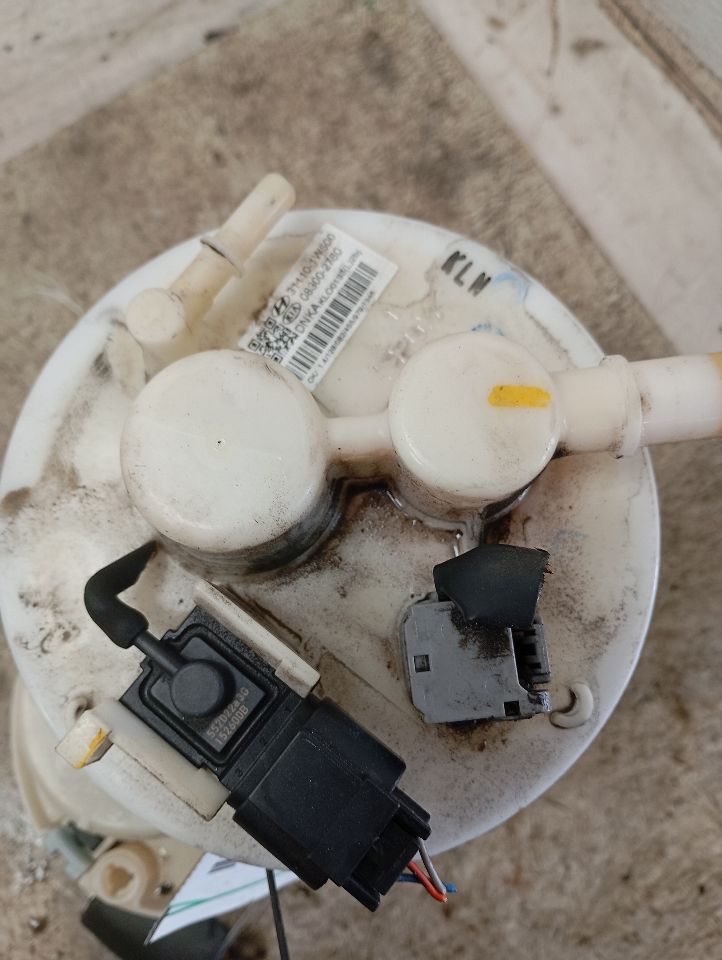 2016 Hyundai ACCENT Fuel Pump
