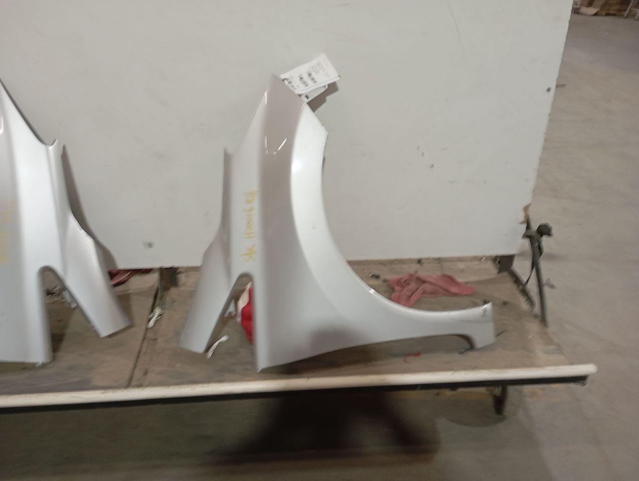 Part image 2