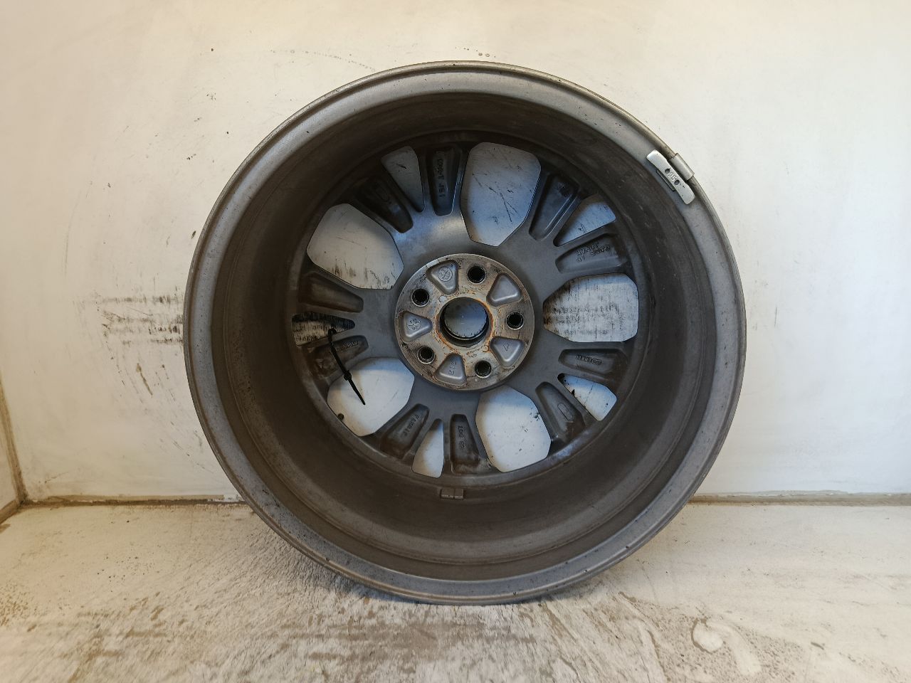 Part image 1
