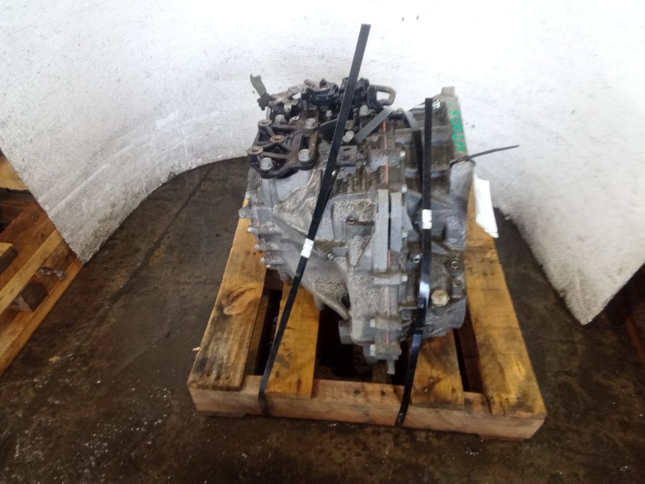 Part image 3