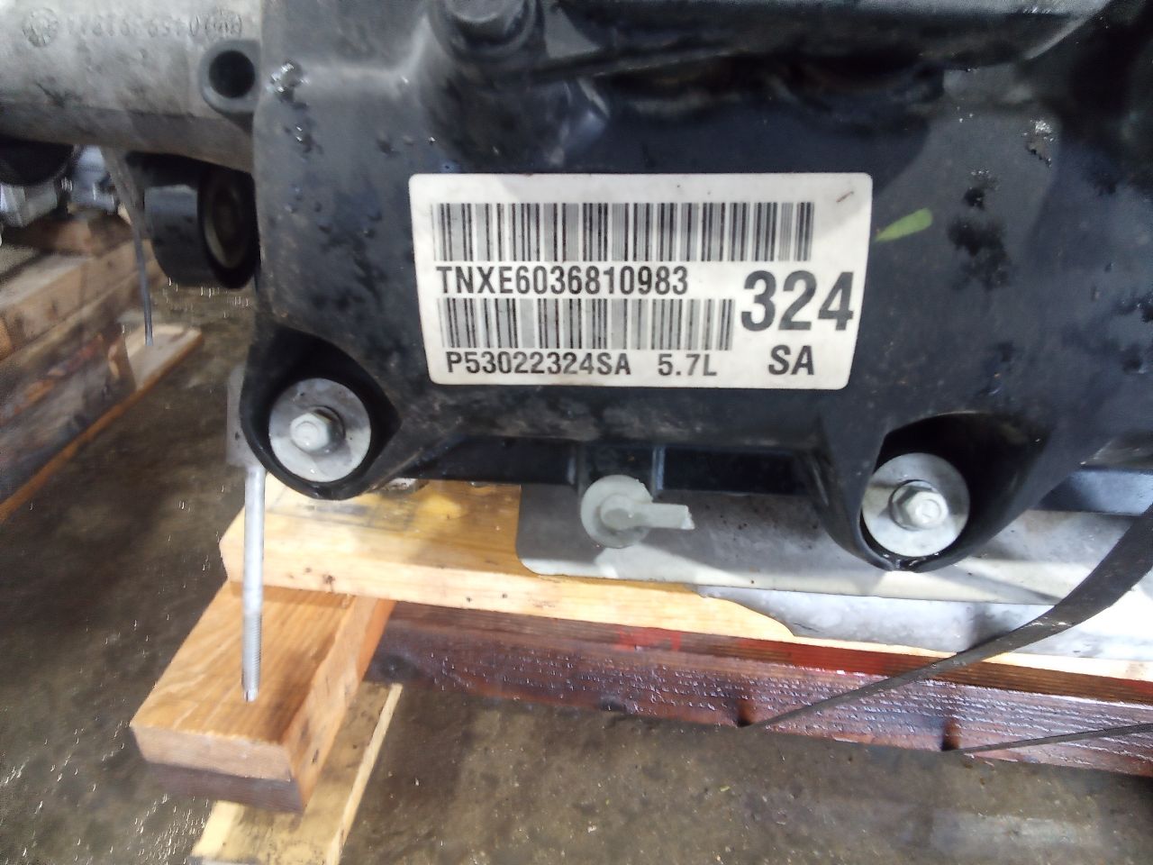 Part image 3