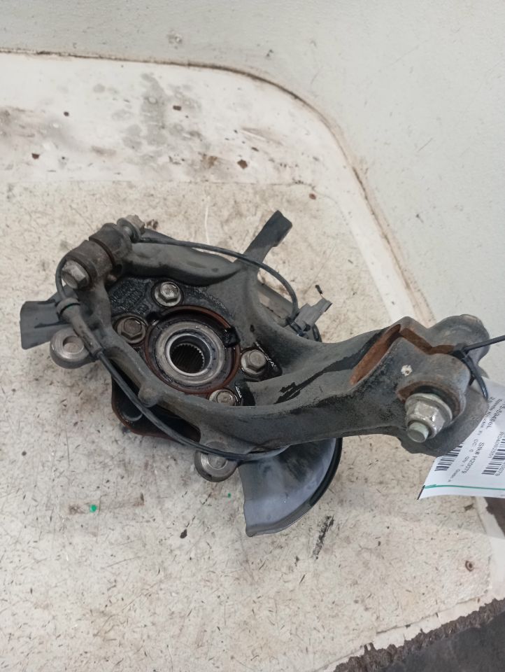 2020 Nissan ROGUE Spindle Knuckle, Fr