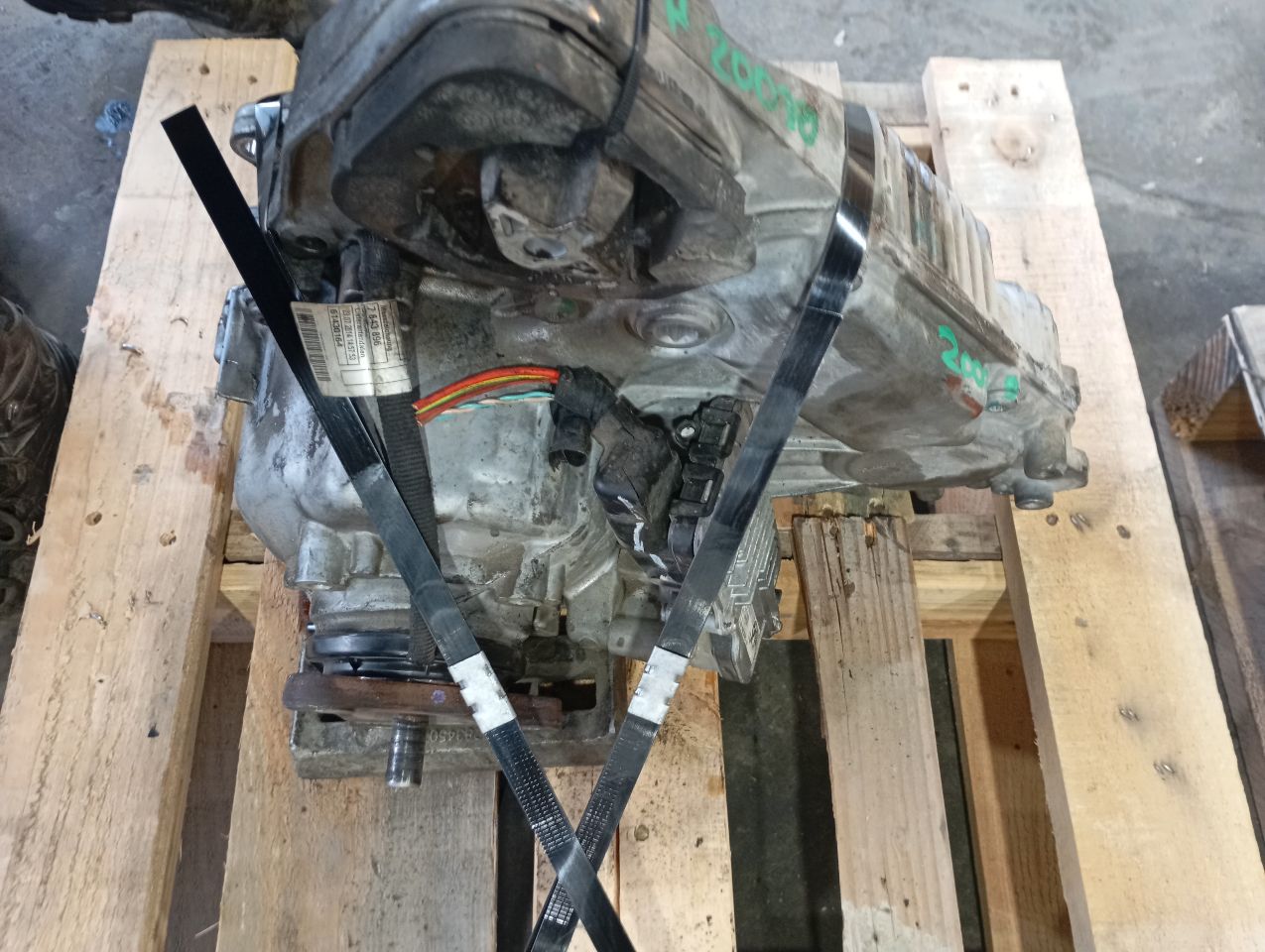 Part image 3