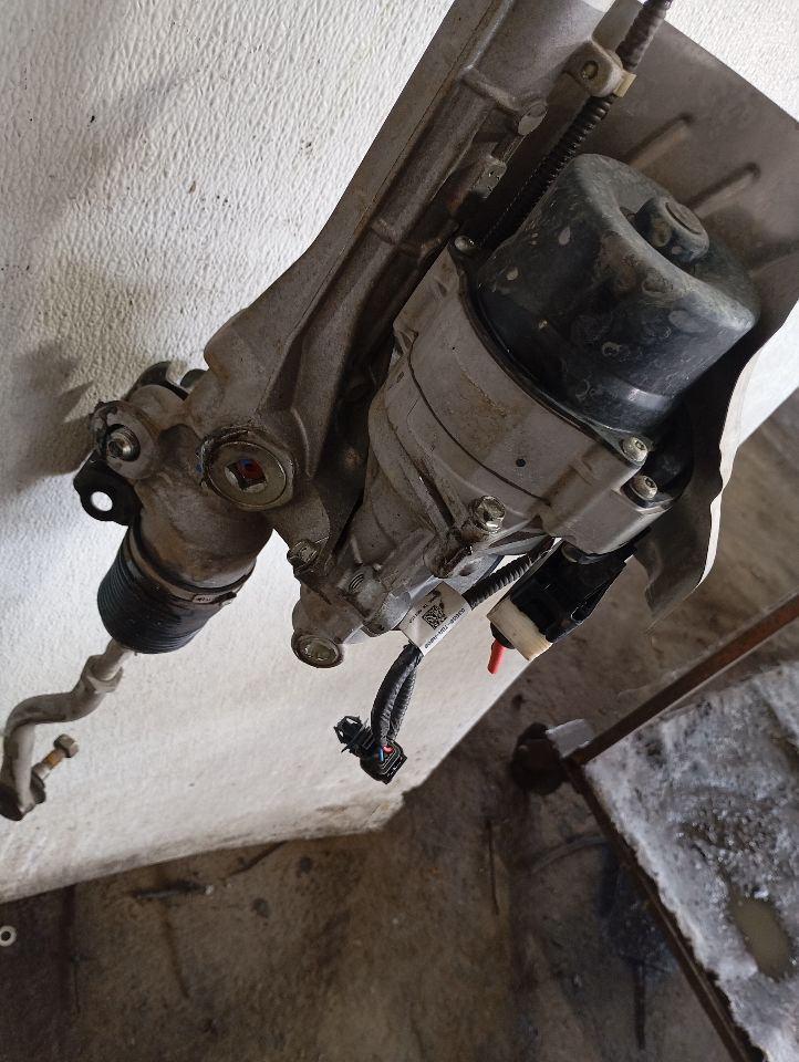 Part image 8
