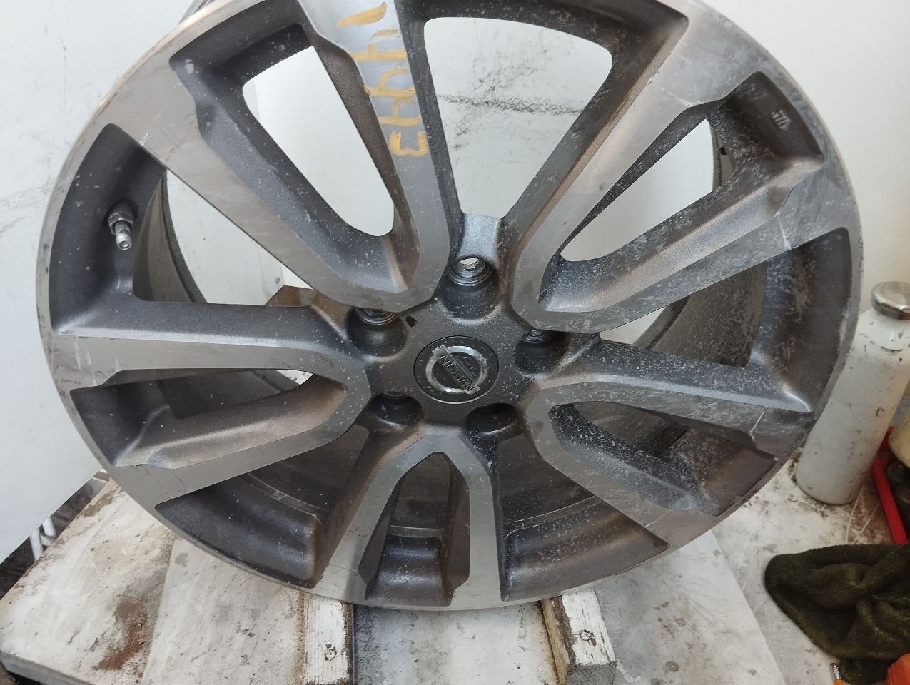 Part image 2