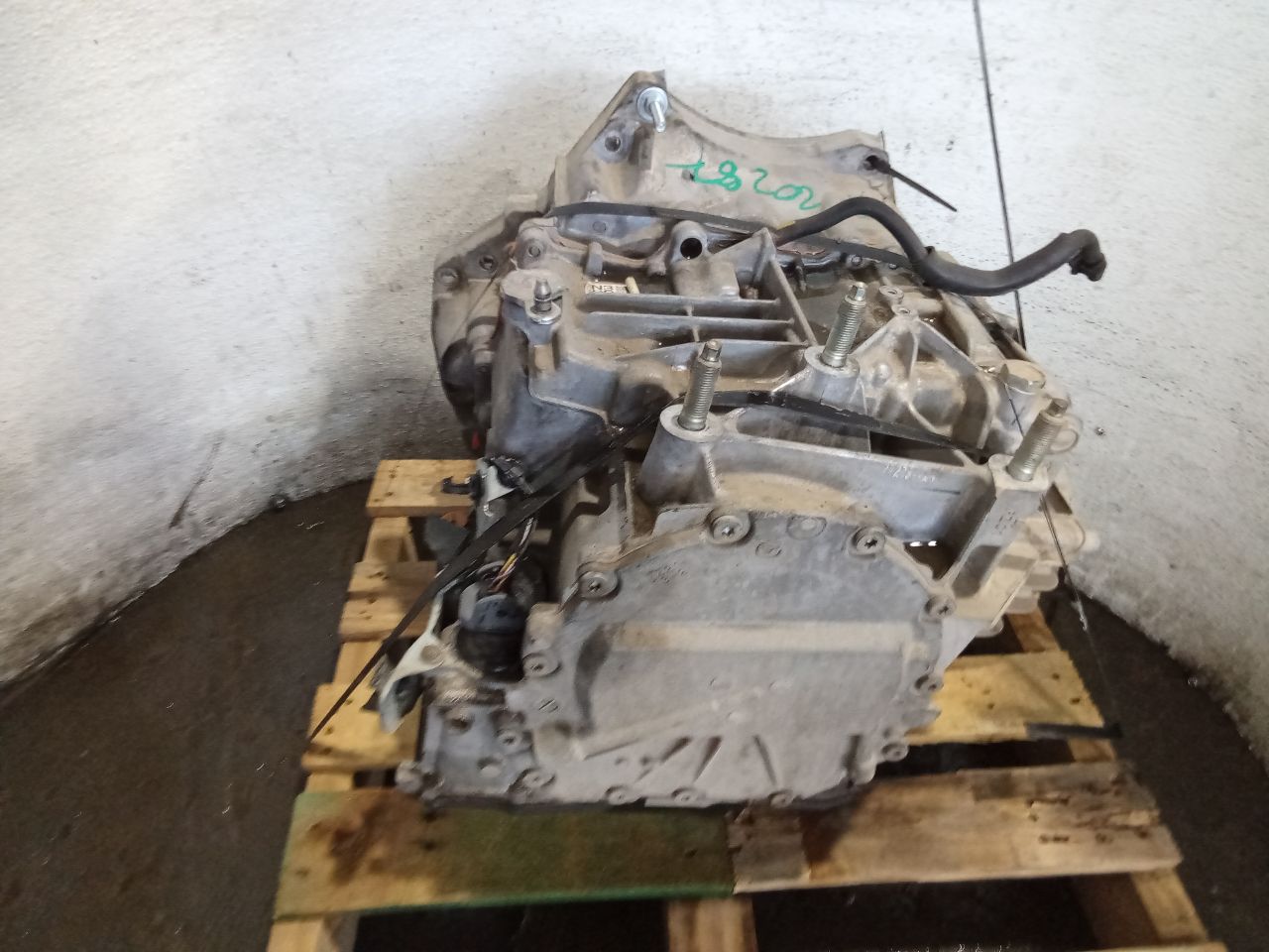 Part image 4