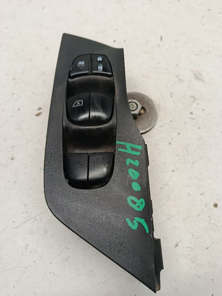 Used 2016 Nissan ALTIMA w/o passenger side automatic up and down window - Stock #H20089