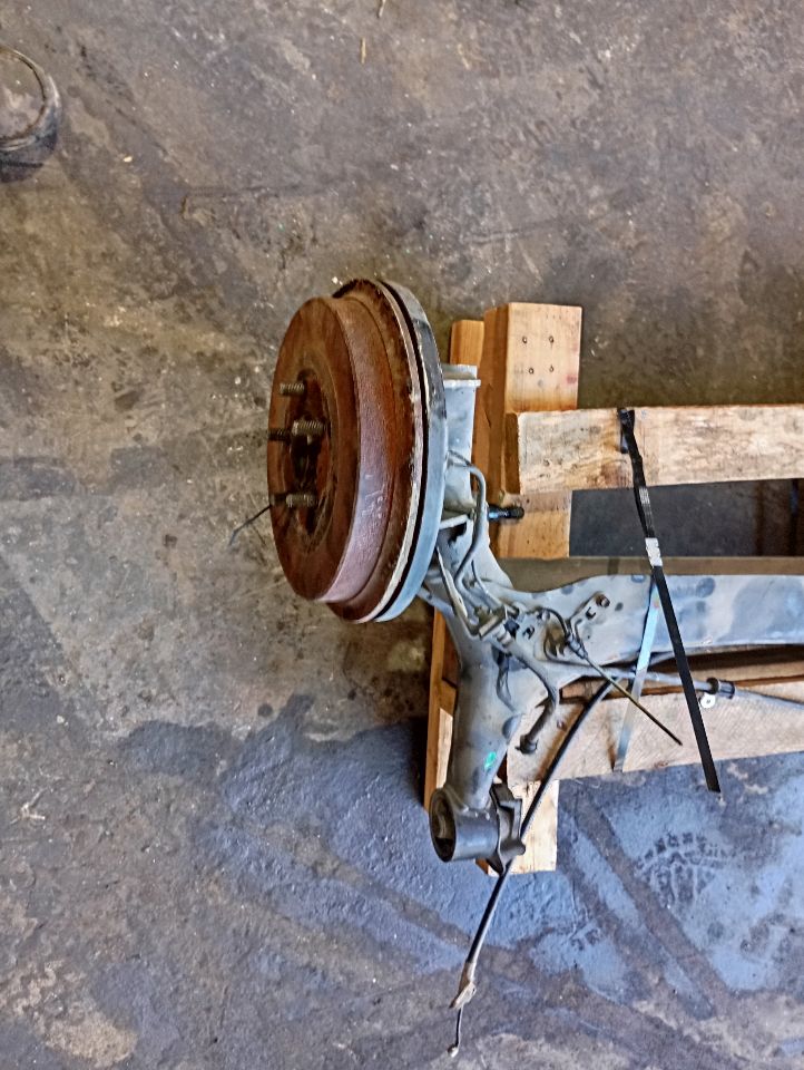 Part image 4