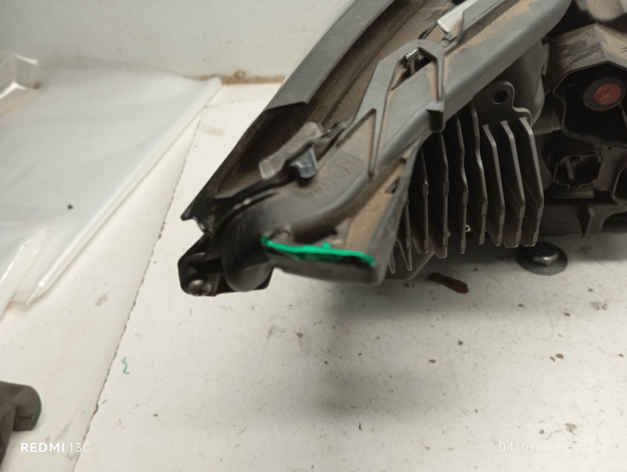 Part image 4