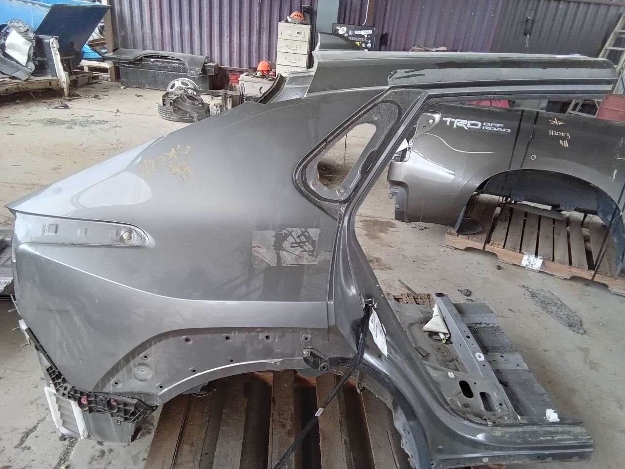 Part image 1
