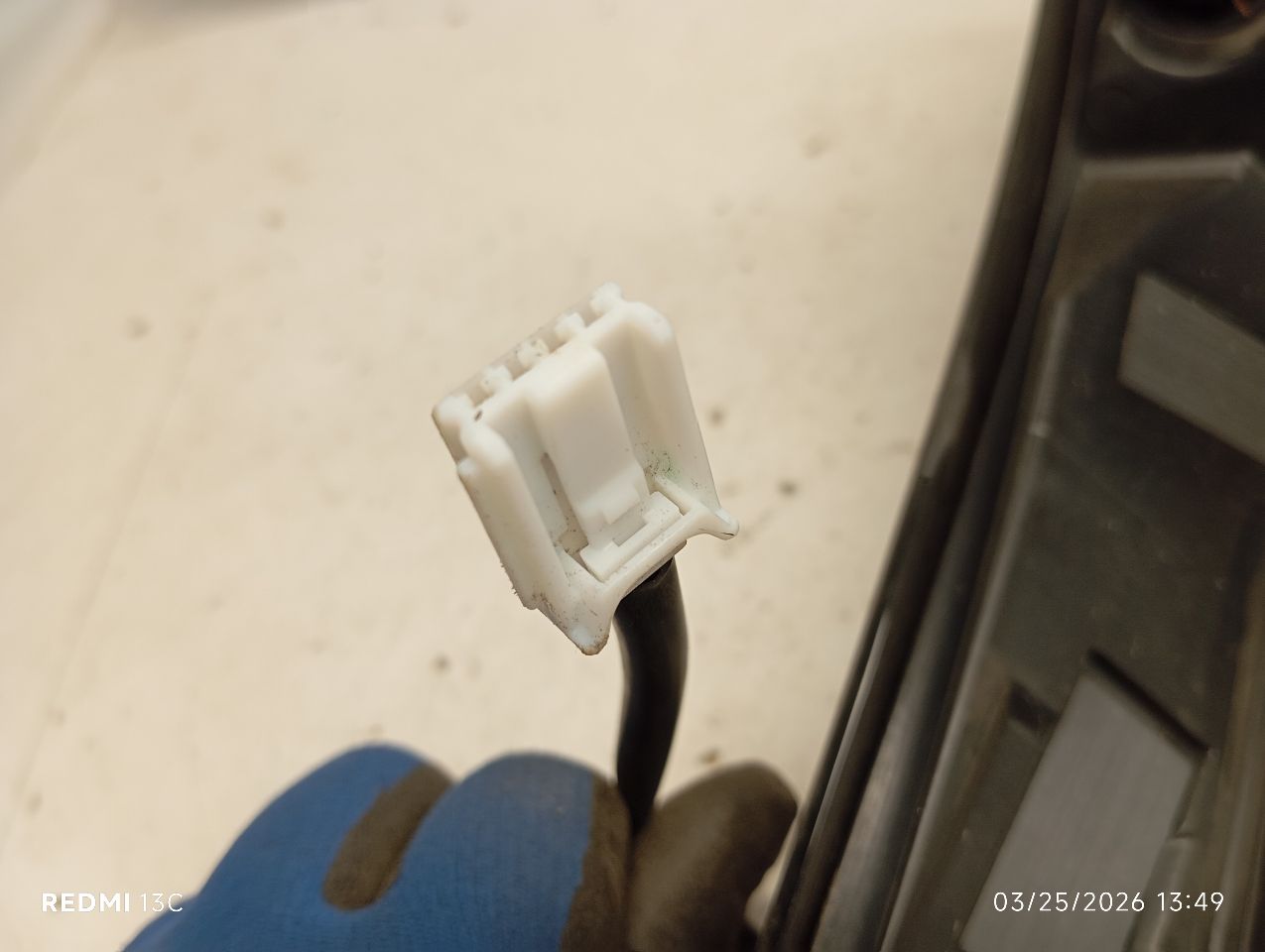 Part image 6