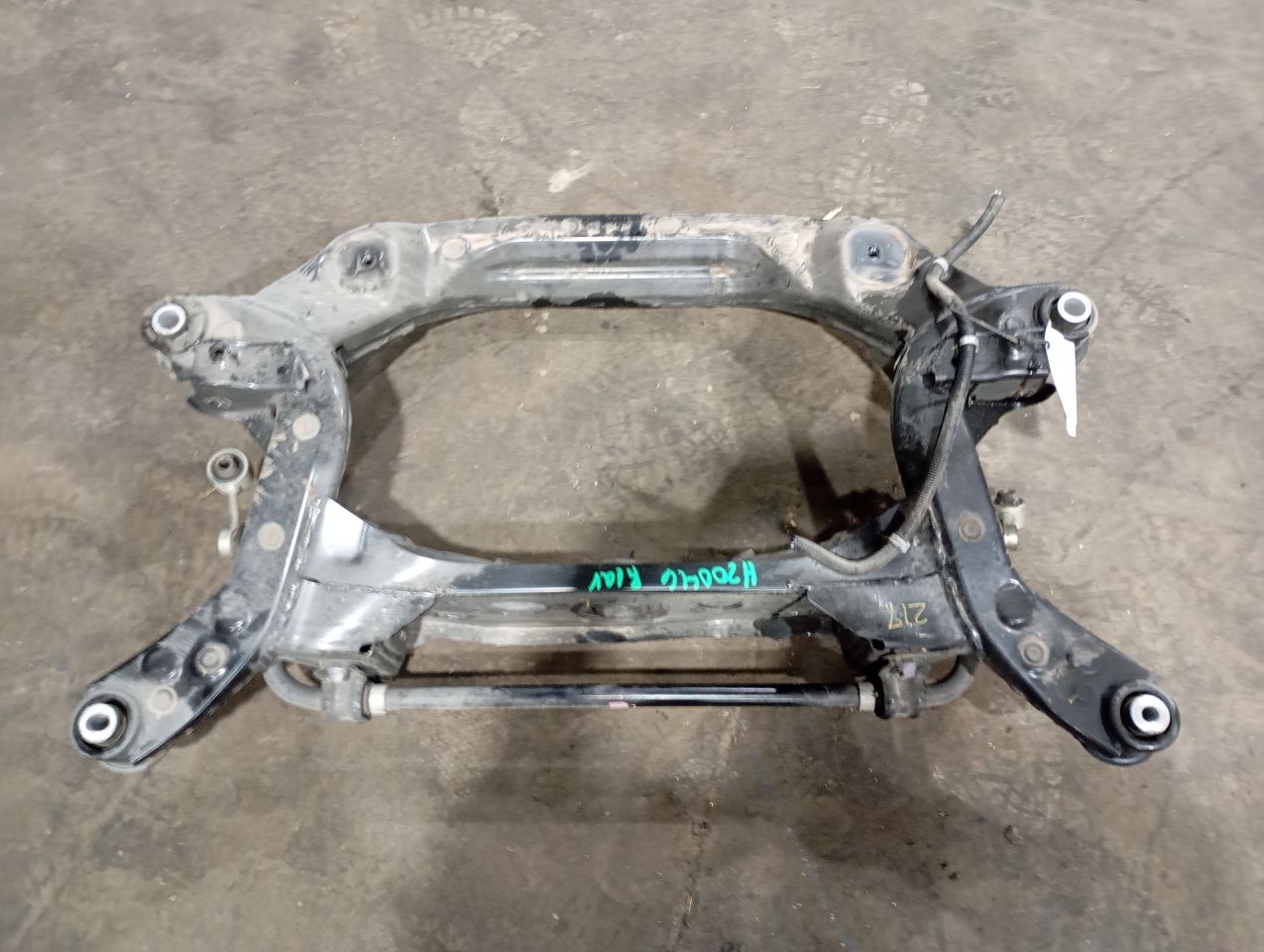 Part image 3