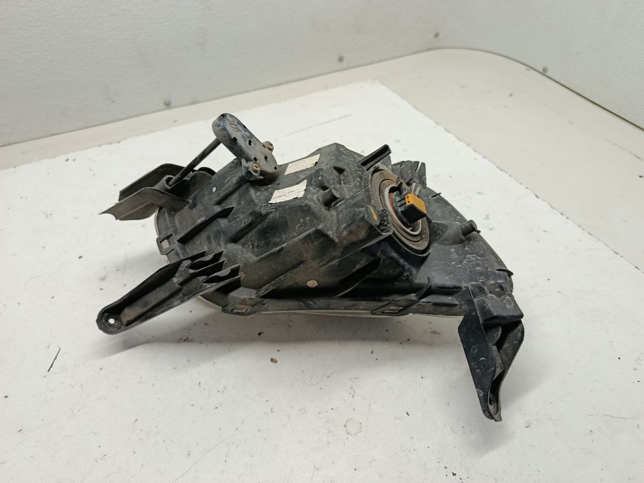 Part image 3