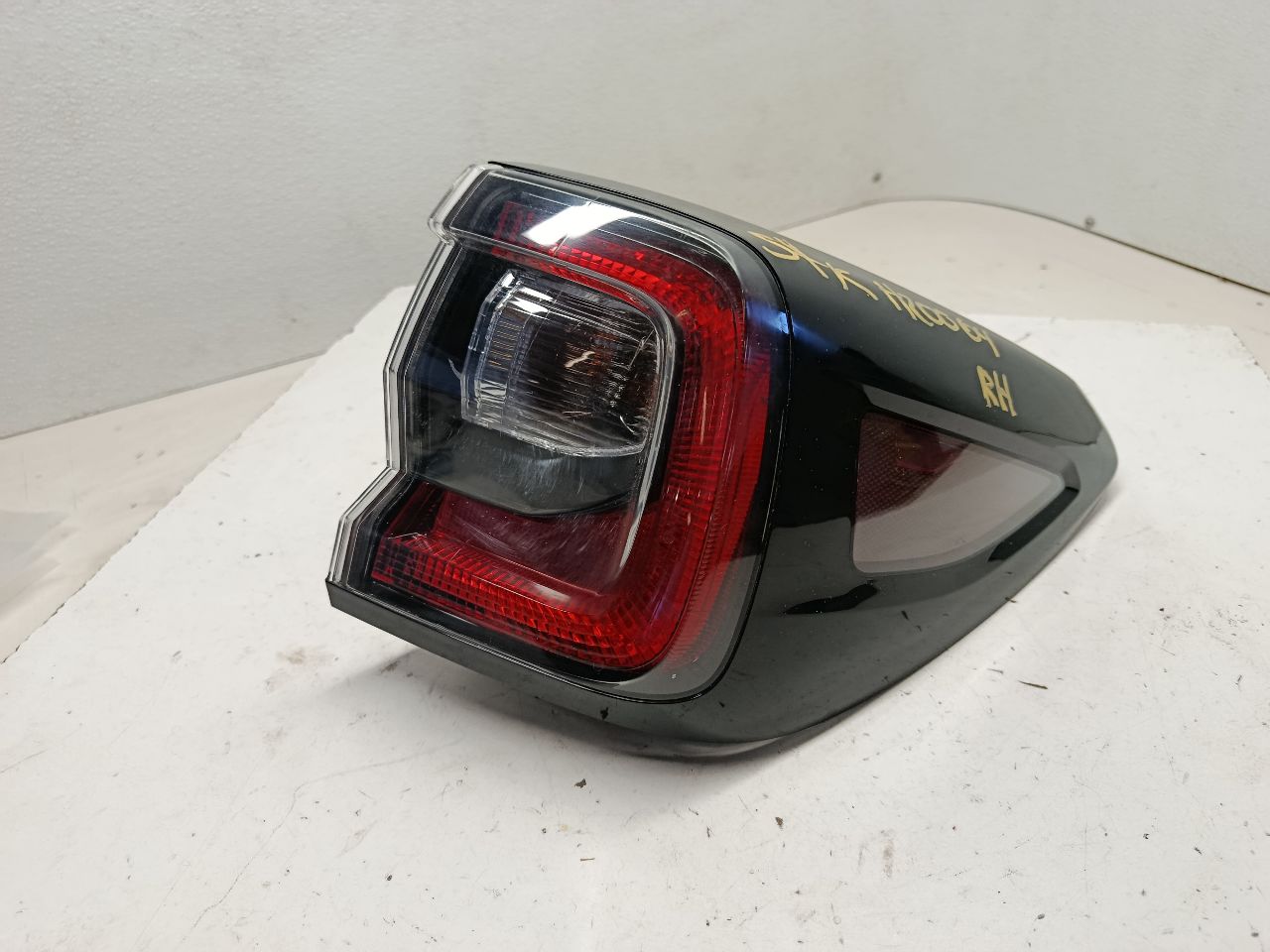 Part image 1