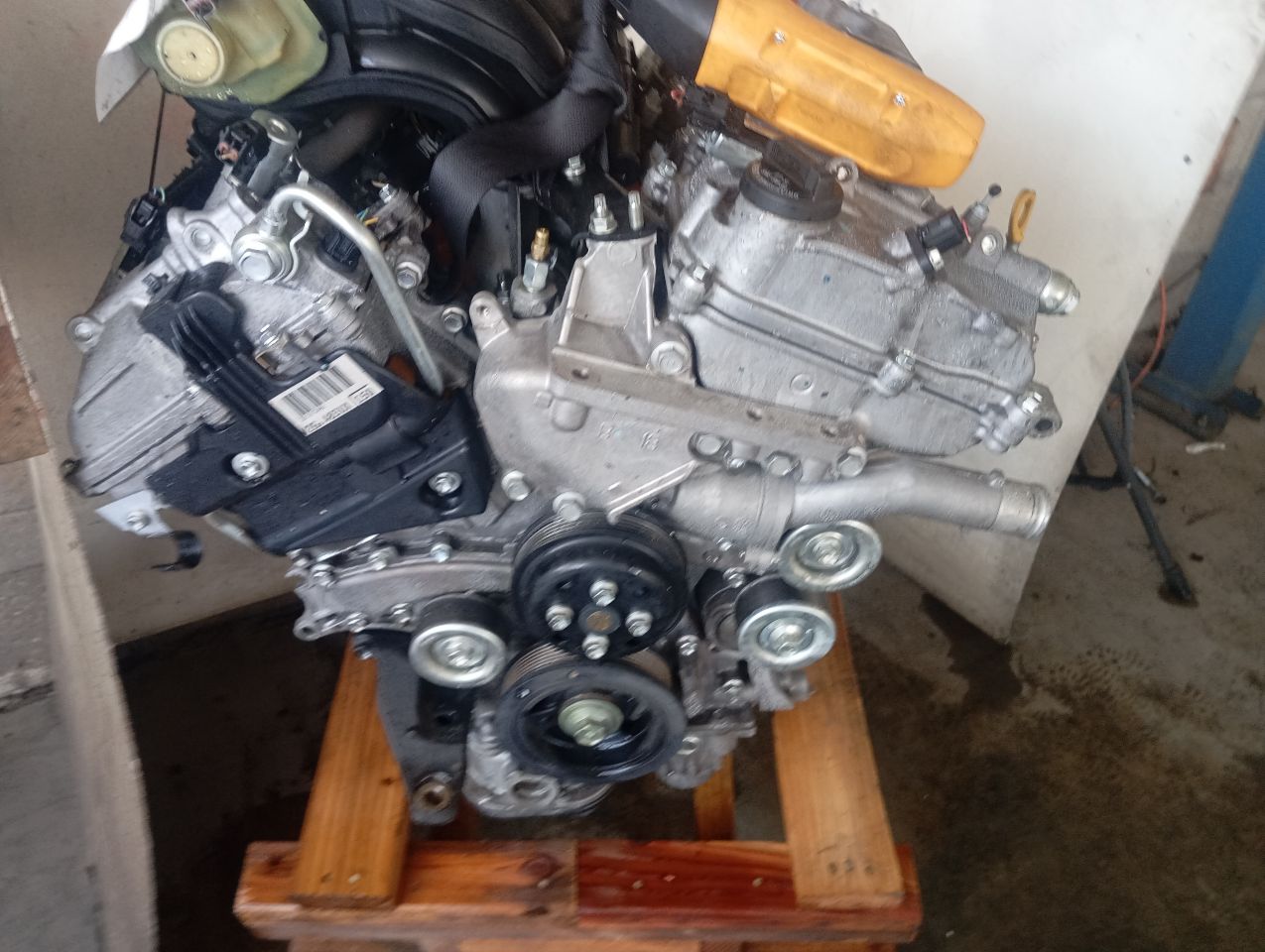 Part image 9