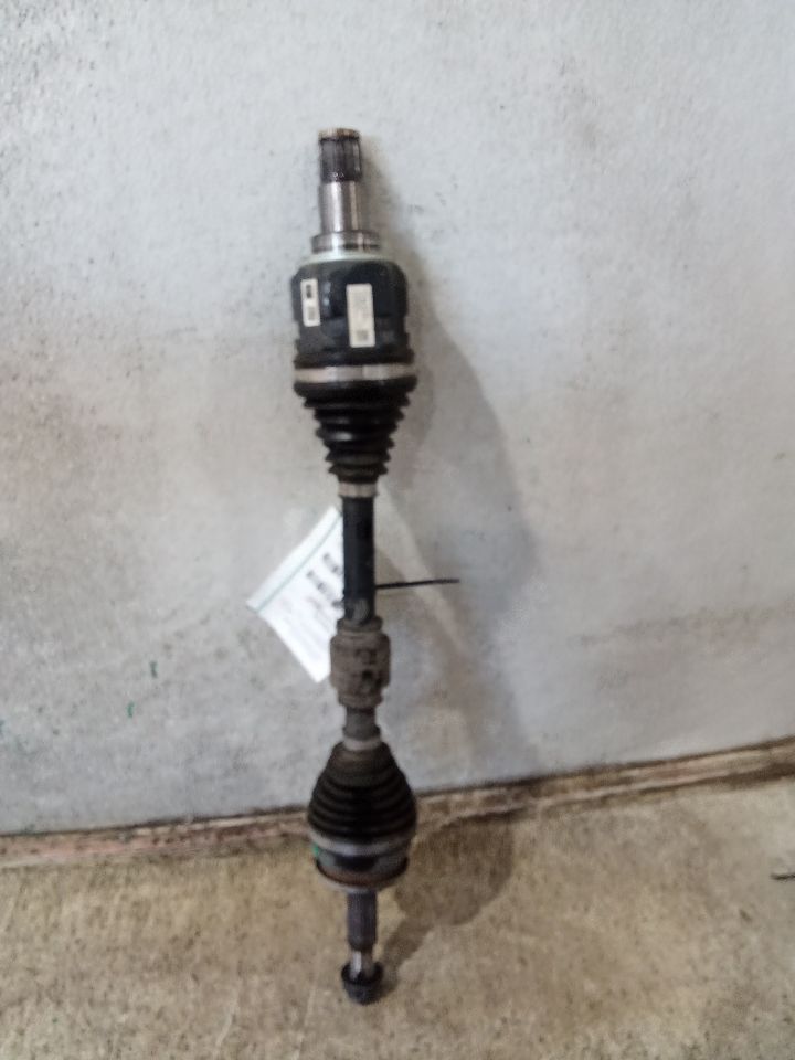 Part image 7