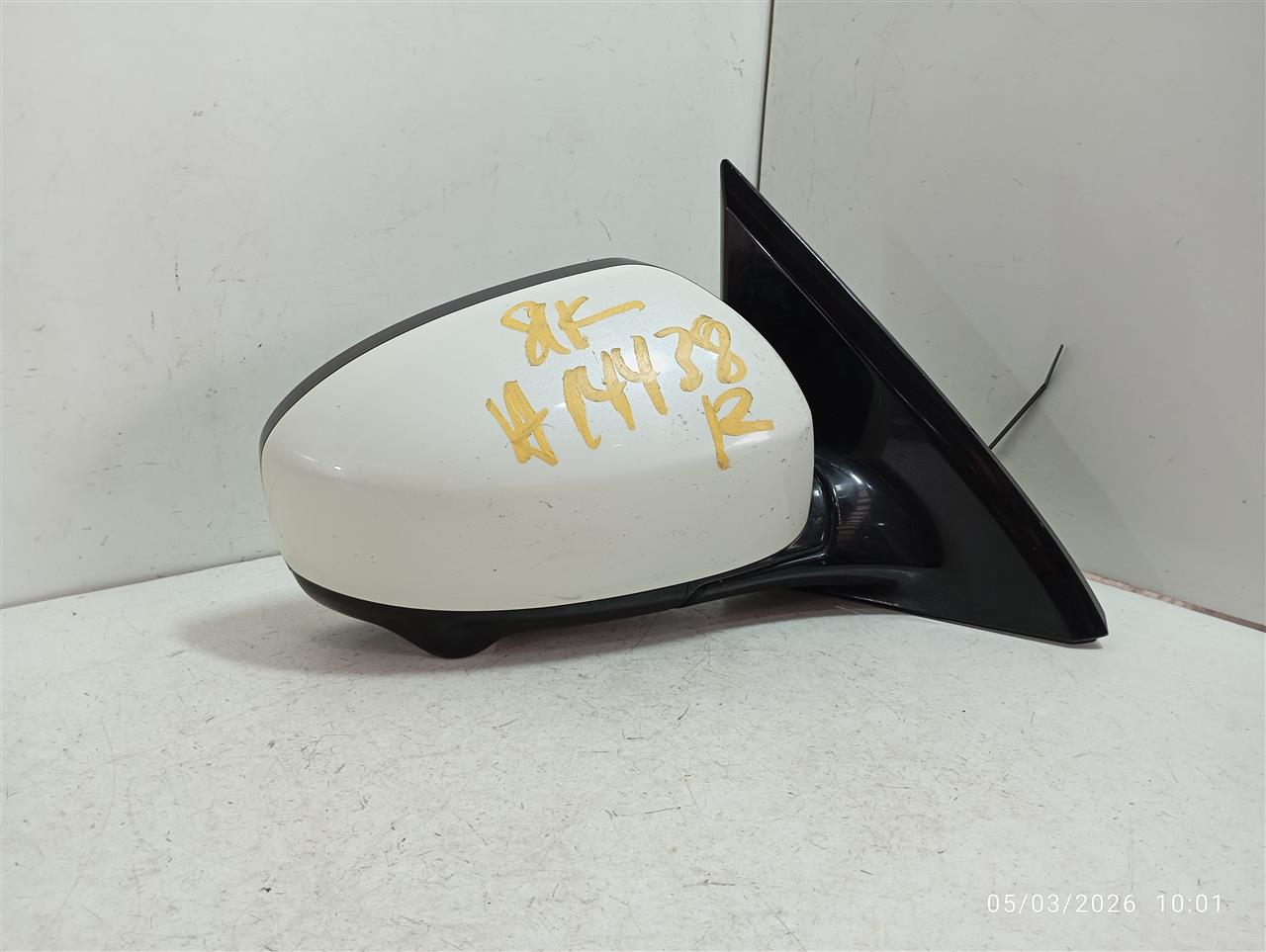 Part image 3
