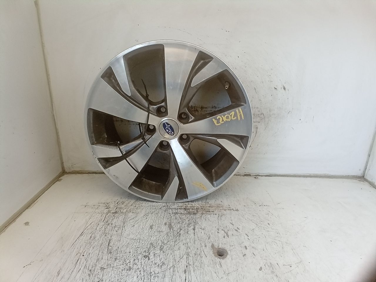 Part image 4