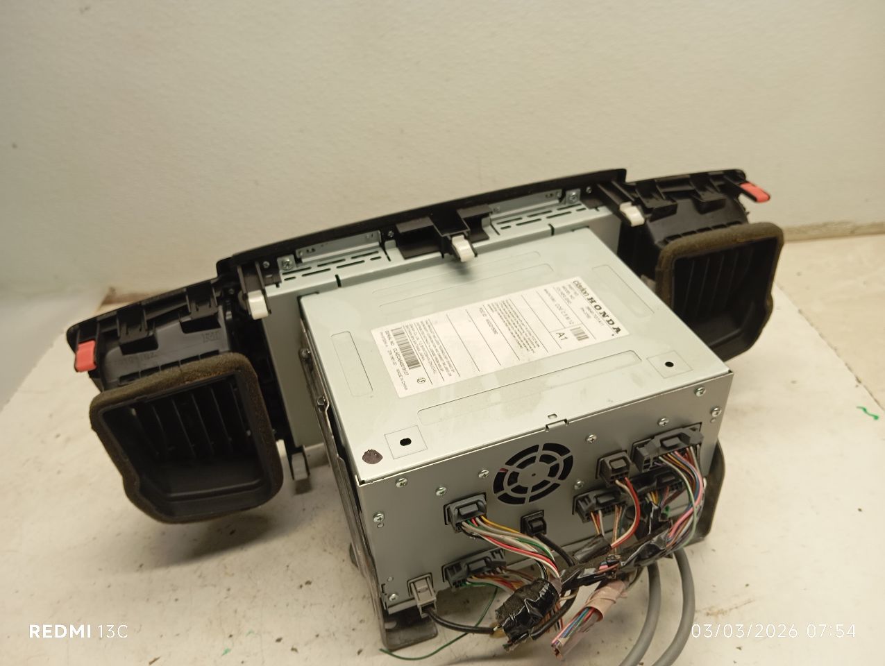 Part image 3