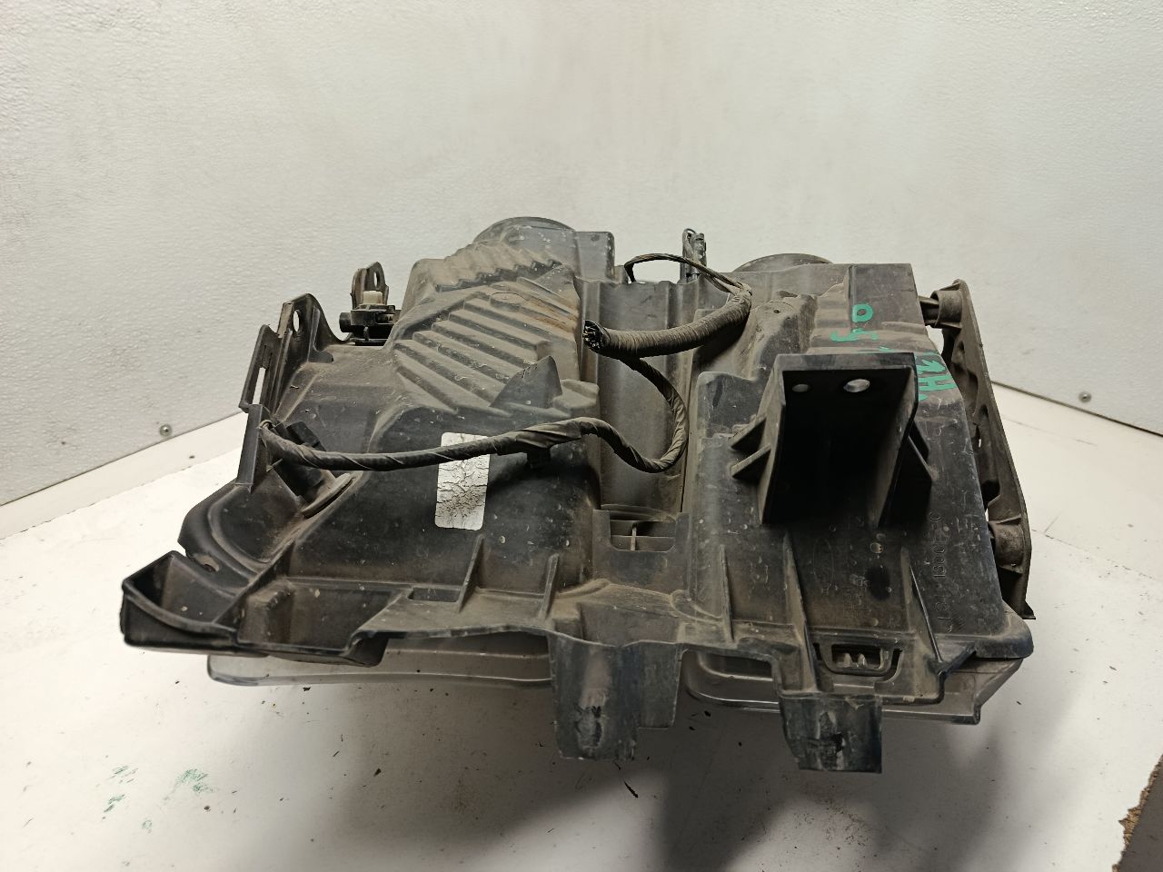 Part image 4