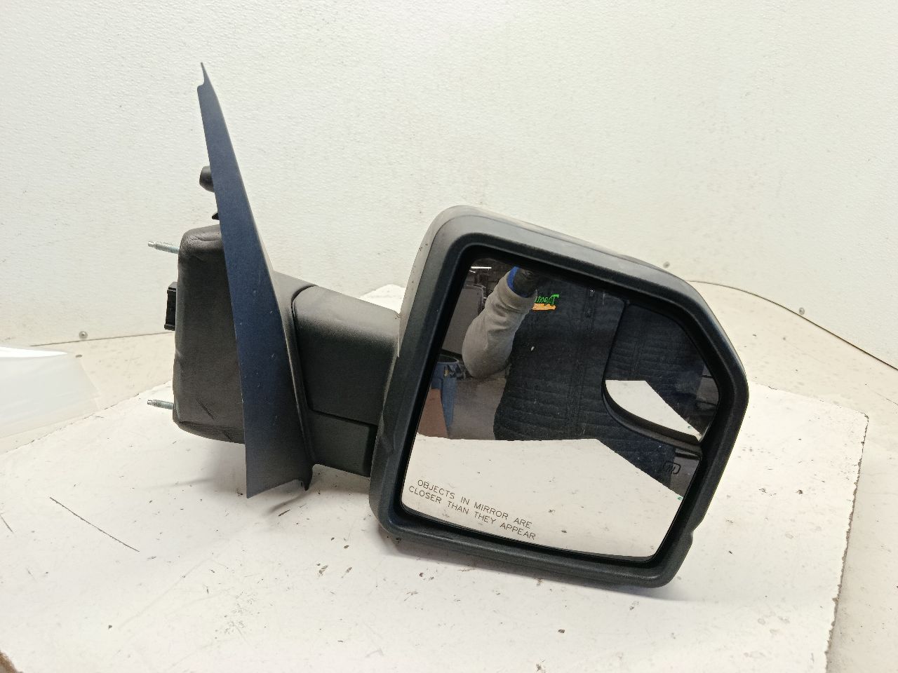 Part image 4