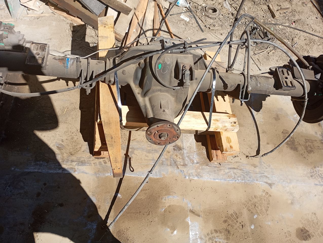 Part image 3