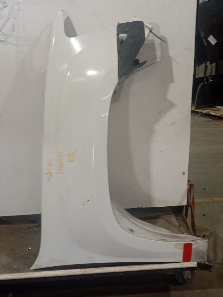 2013 General Motors SIERRA 2500 PICKUP Fender