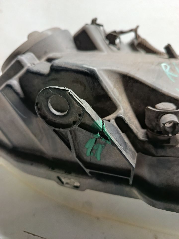 Part image 8