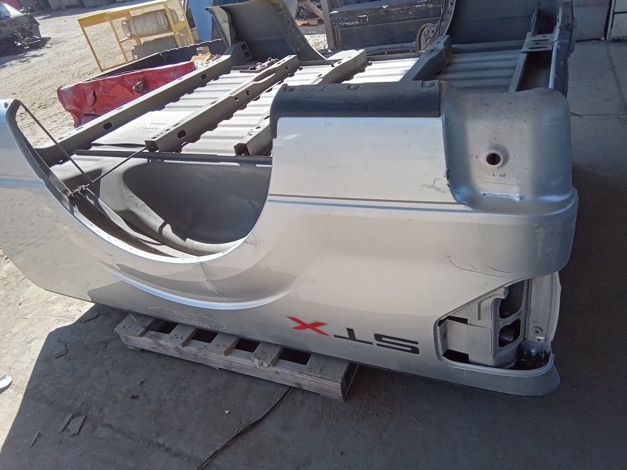 Part image 3