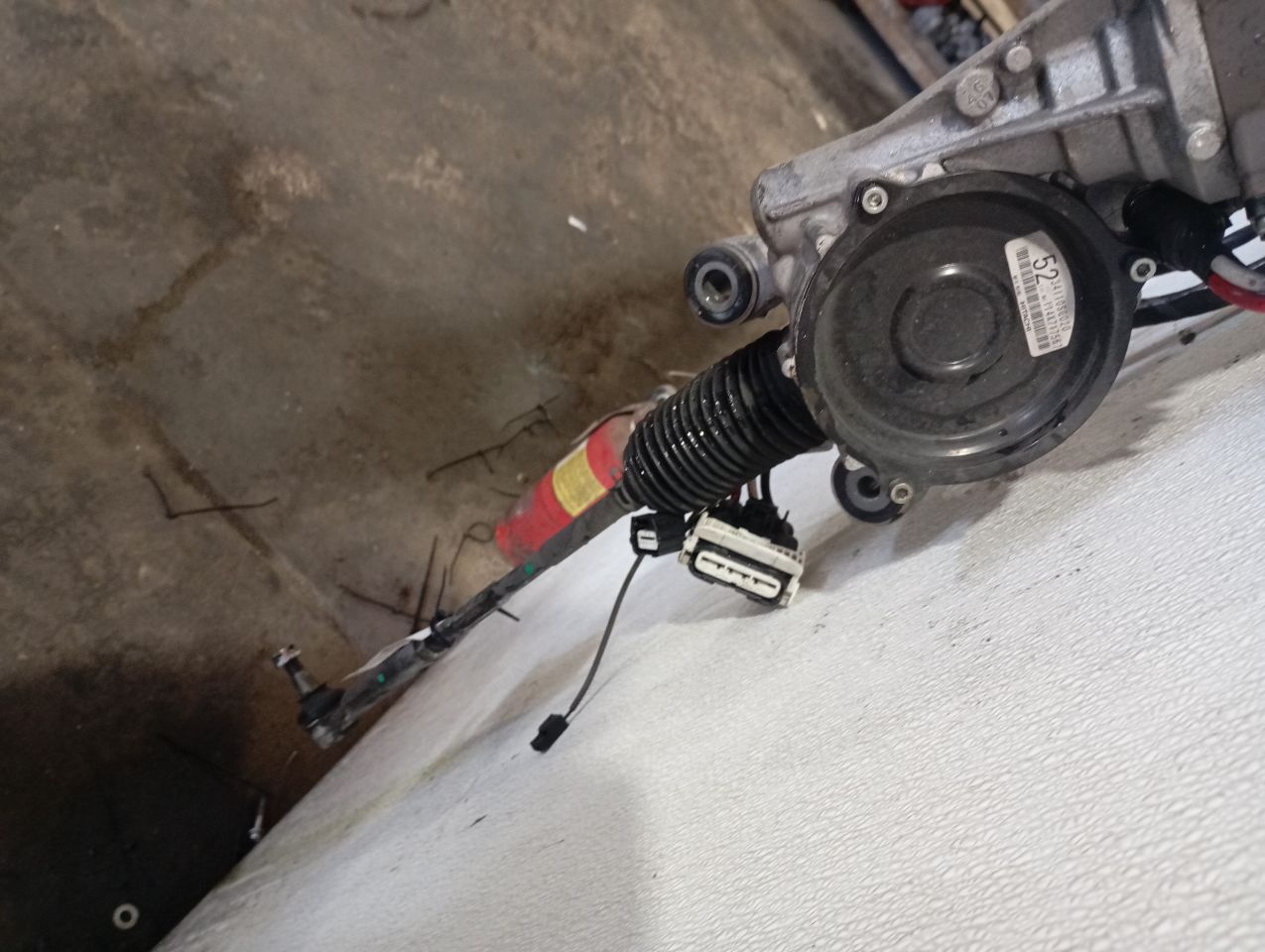 Part image 9