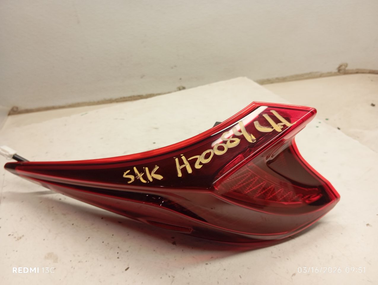 2017 Toyota PRIUS Tail Lamp