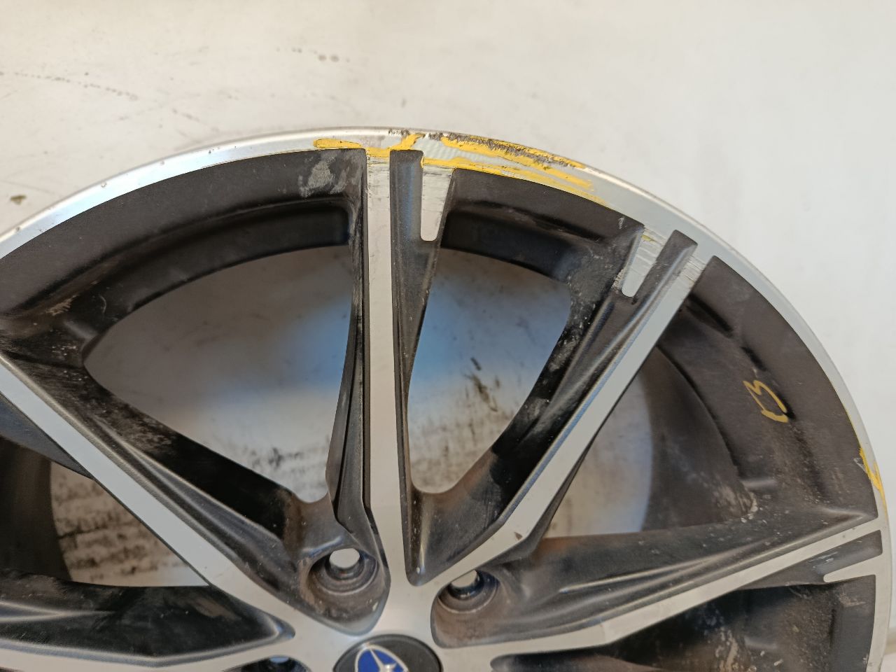 Part image 3