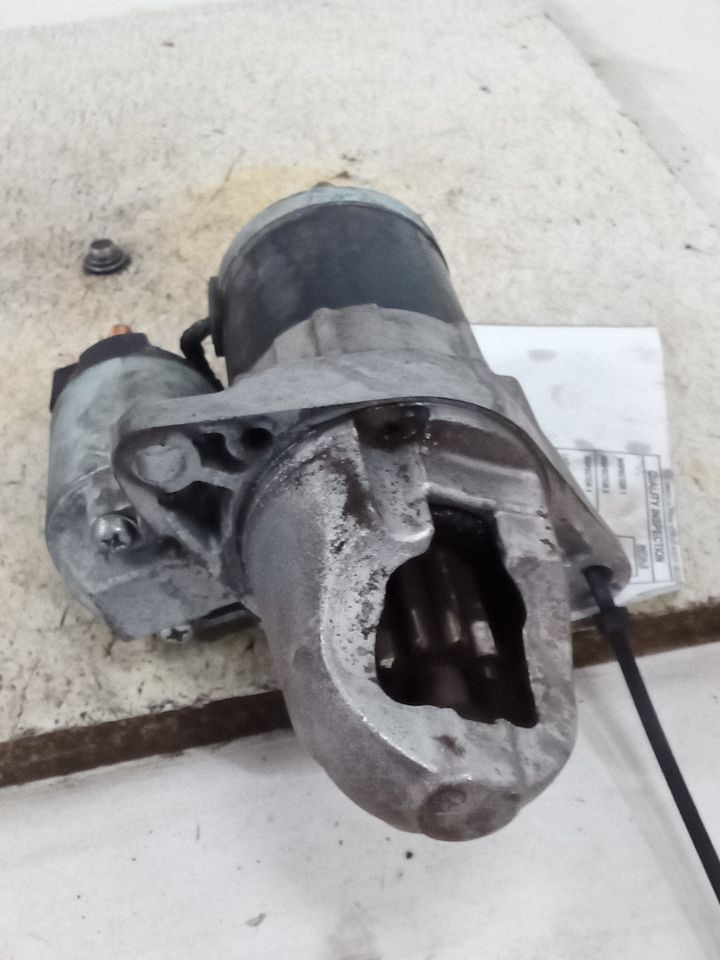 Part image 6