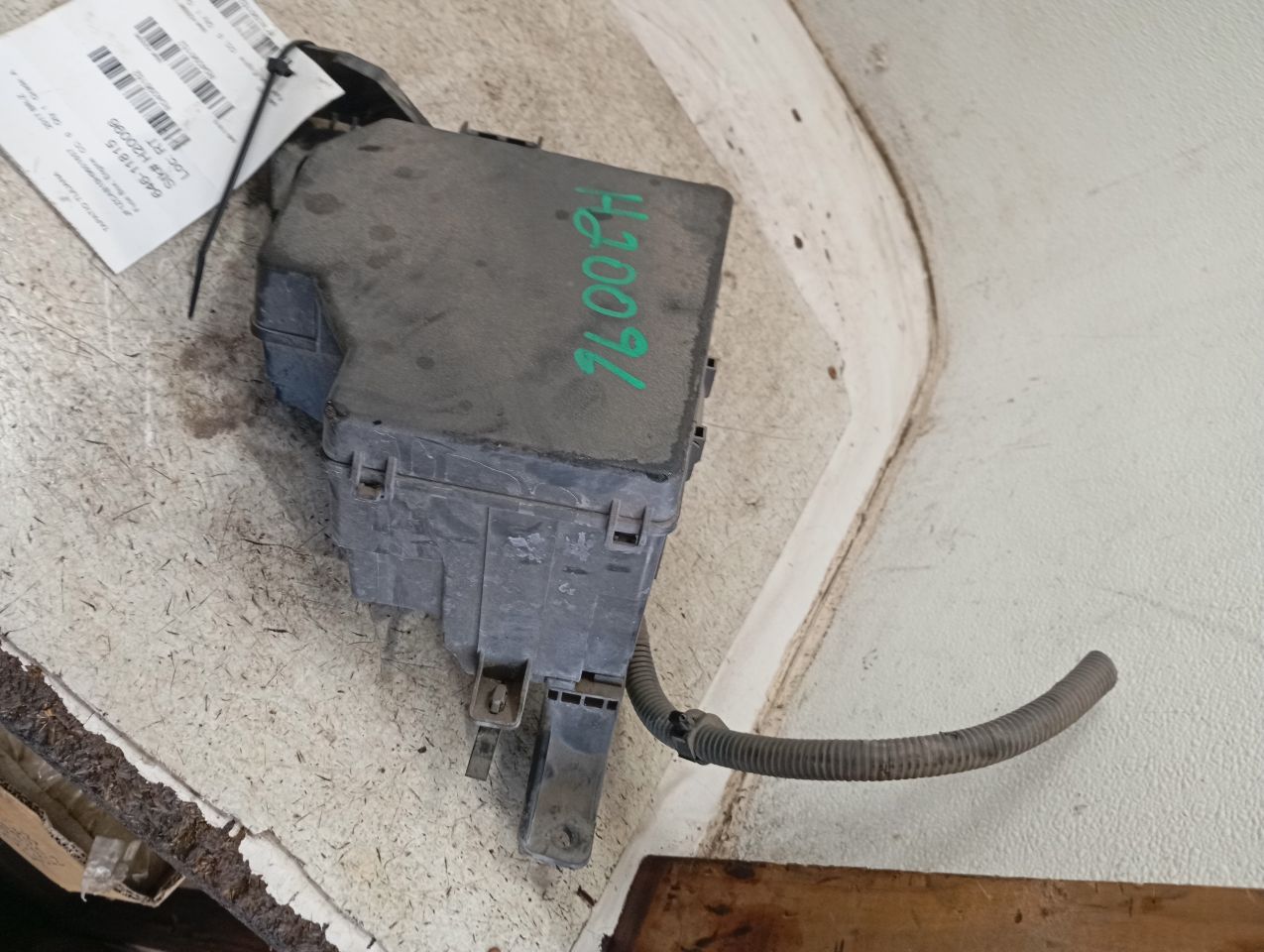 Part image 4