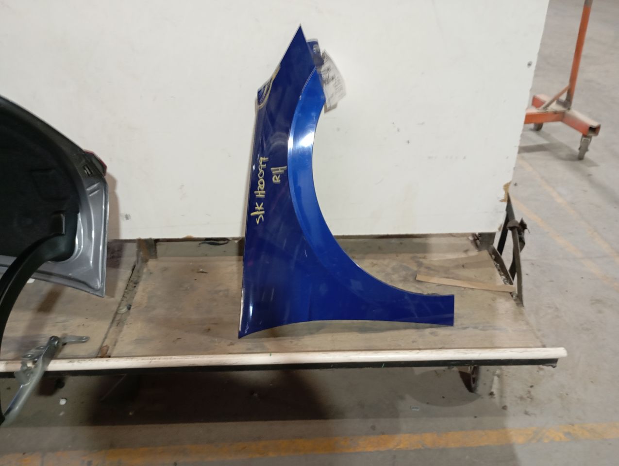 Part image 2