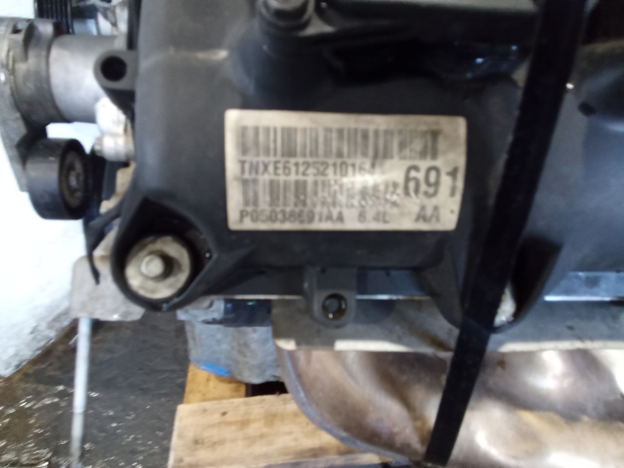 Part image 3