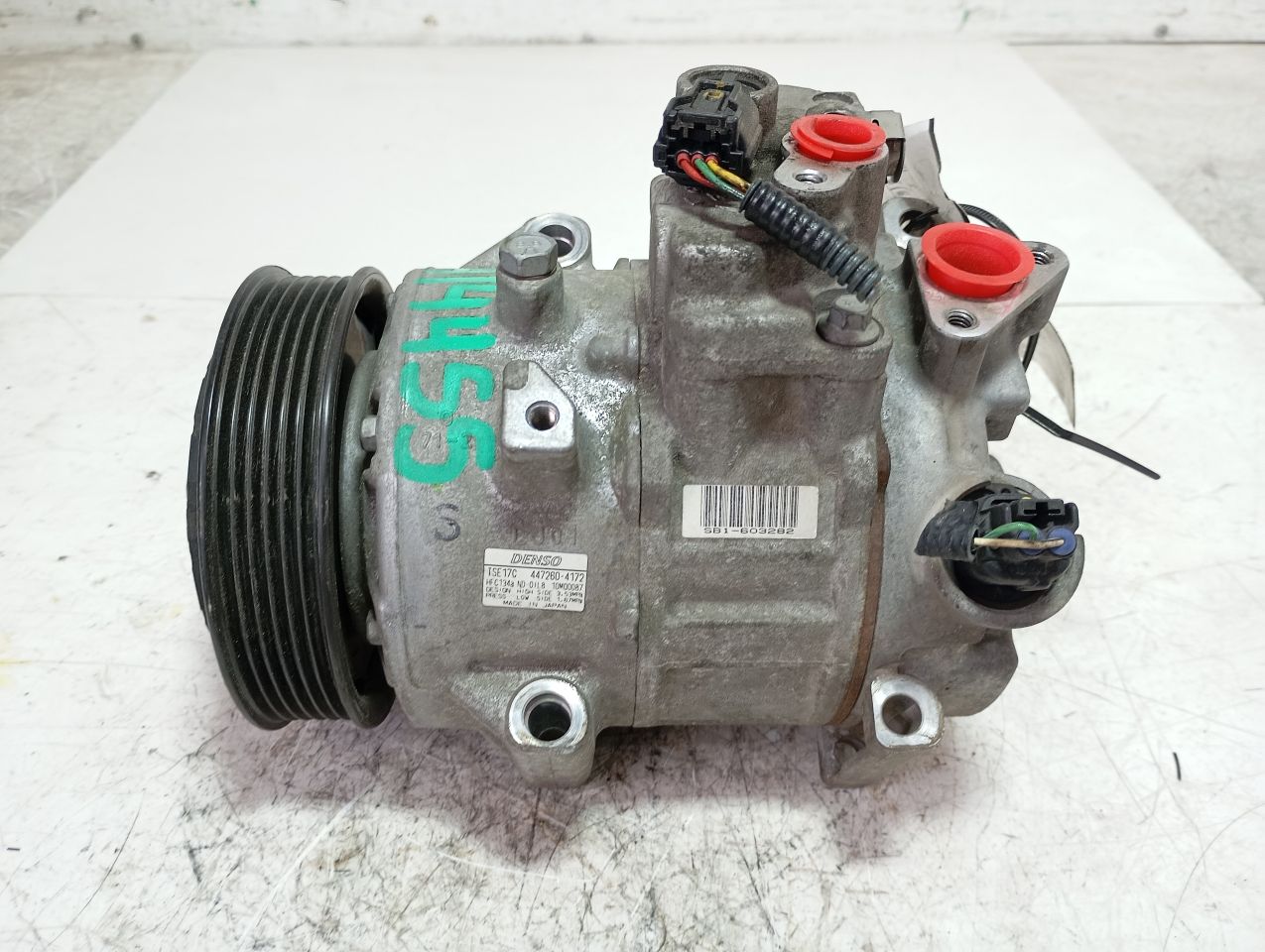 Part image 3