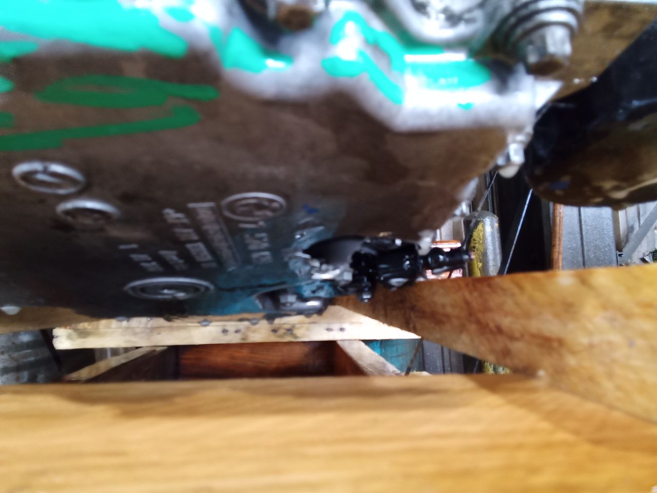 Part image 12